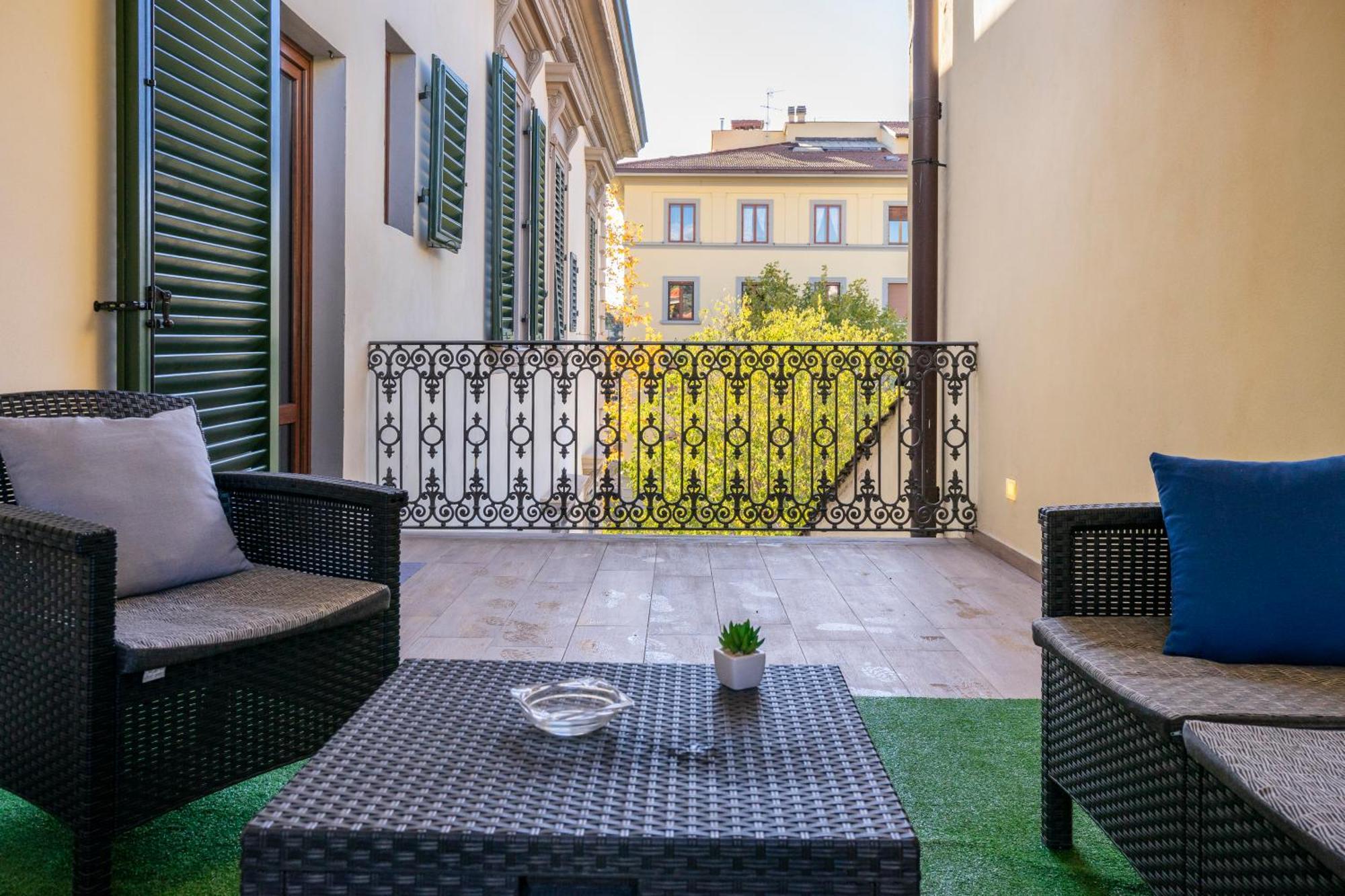 "Le Cure Home" Appartamento Con 2 Camere Matrimoniali, Terrazzo Florence Buitenkant foto